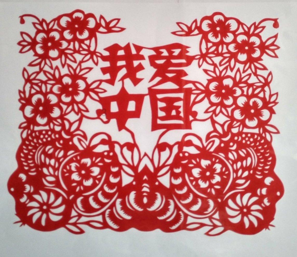 逃离违建房屋